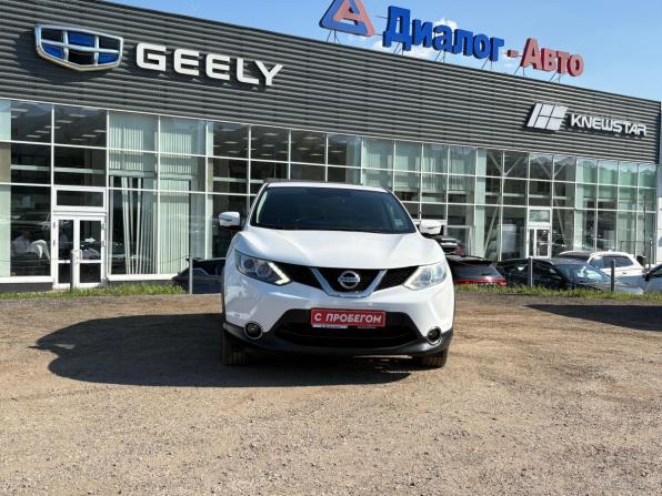 Nissan Qashqai II с пробегом 2017 года, цена 1 634 000 рублей, 121700 км, внедорожник, Автокод Объявления