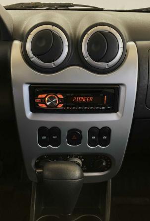 Renault Sandero I с пробегом 2011 года, цена 585 000 рублей, 153717 км, хэтчбек, Автокод Объявления