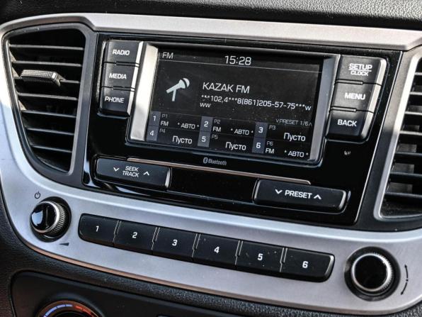 Hyundai Solaris II с пробегом 2018 года, цена 1 524 000 рублей, 52275 км, седан, Автокод Объявления