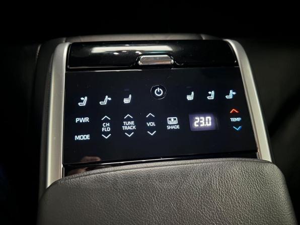 Toyota Camry VIII (XV70) с пробегом 2019 года, цена 2 550 000 рублей, 169491 км, седан, Автокод Объявления