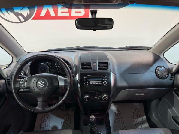 Suzuki SX4 I (Classic) Рестайлинг с пробегом 2010 года, цена 989 000 рублей, 111571 км, хэтчбек, Автокод Объявления