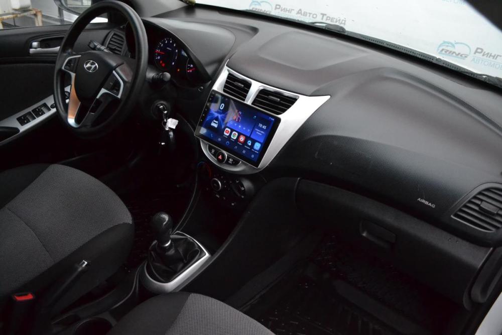 Hyundai Solaris I Старый Оскол  - изображение 10