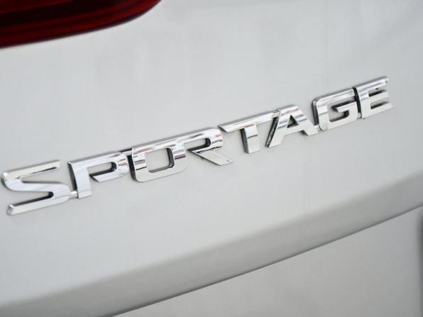Kia Sportage IV с пробегом 2017 года, цена 1 997 000 рублей, 136000 км, внедорожник, Автокод Объявления