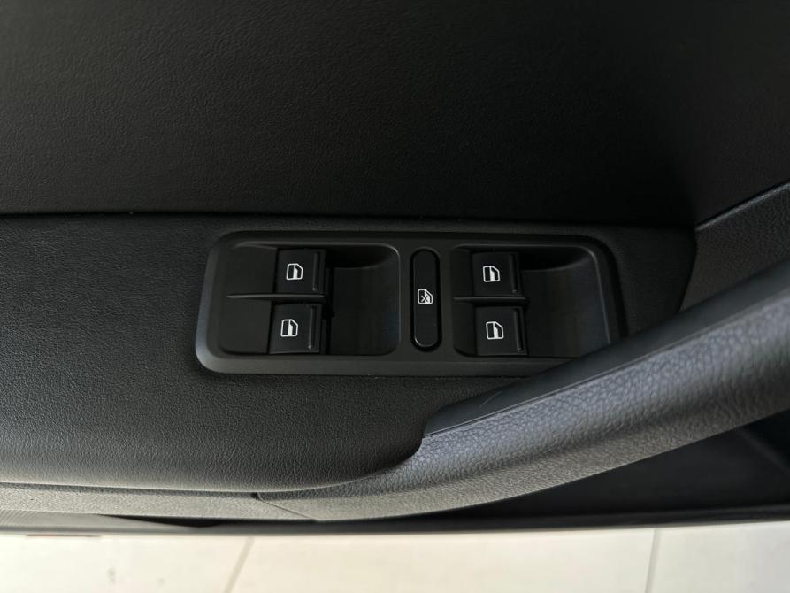 Skoda Yeti I Рестайлинг Санкт-Петербург  - изображение 14