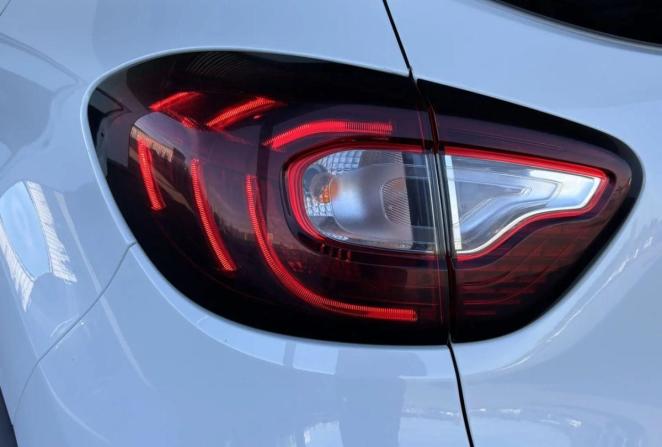 Renault Kaptur I с пробегом 2018 года, цена 1 345 000 рублей, 77689 км, внедорожник, Автокод Объявления