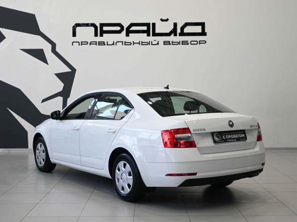 Skoda Octavia III (A7) Рестайлинг с пробегом 2019 года, цена 1 649 900 рублей, 117125 км, лифтбек, Автокод Объявления