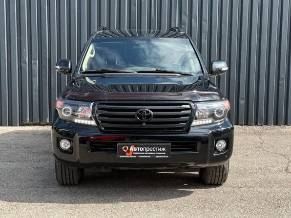 Toyota Land Cruiser 200 Series Рестайлинг 1 с пробегом 2014 года, цена 3 799 000 рублей, 217685 км, внедорожник, Автокод Объявления