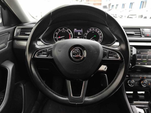 Skoda Superb III с пробегом 2016 года, цена 1 700 000 рублей, 156826 км, лифтбек, Автокод Объявления