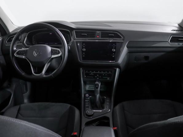 Volkswagen Tiguan II Рестайлинг с пробегом 2021 года, цена 3 560 000 рублей, 90052 км, внедорожник, Автокод Объявления