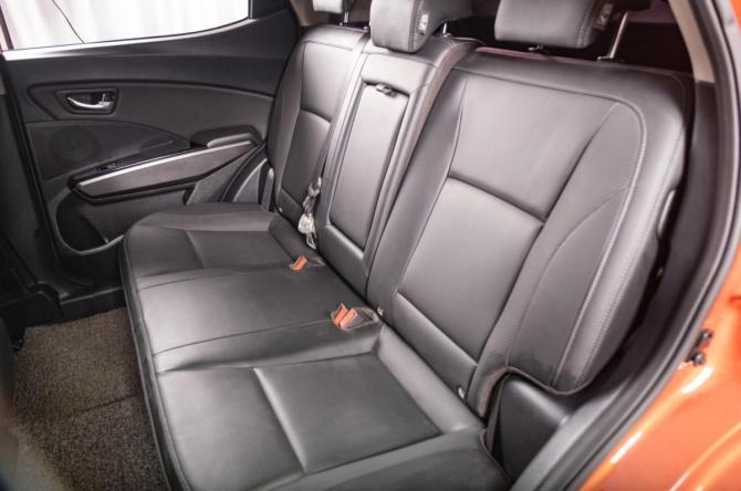 SsangYong Tivoli I Рестайлинг с пробегом 2019 года, цена 1 849 000 рублей, 115000 км, внедорожник, Автокод Объявления