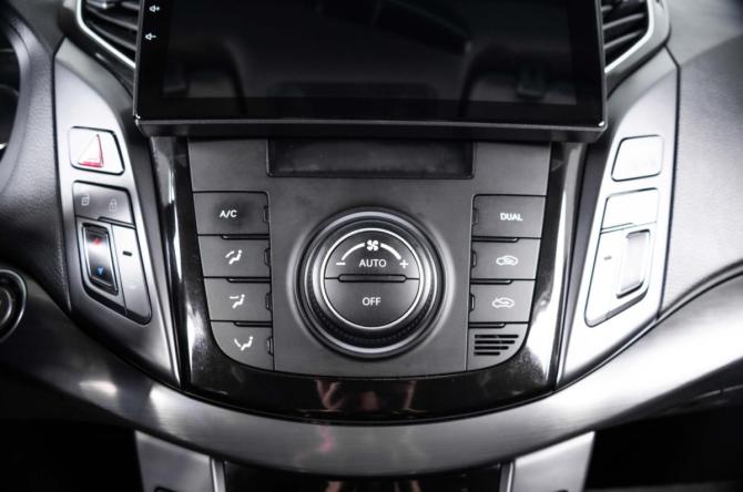 Hyundai i40 I Рестайлинг с пробегом 2017 года, цена 1 299 000 рублей, 162000 км, седан, Автокод Объявления