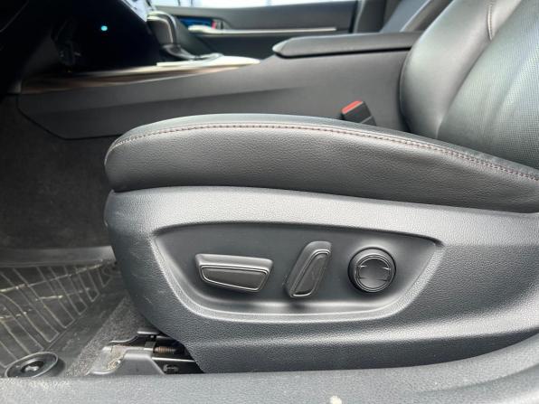 Toyota Camry VIII (XV70) с пробегом 2020 года, цена 3 090 000 рублей, 60279 км, седан, Автокод Объявления