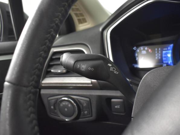 Ford Fusion (North America) II Рестайлинг с пробегом 2019 года, цена 963 100 рублей, 175326 км, седан, Автокод Объявления