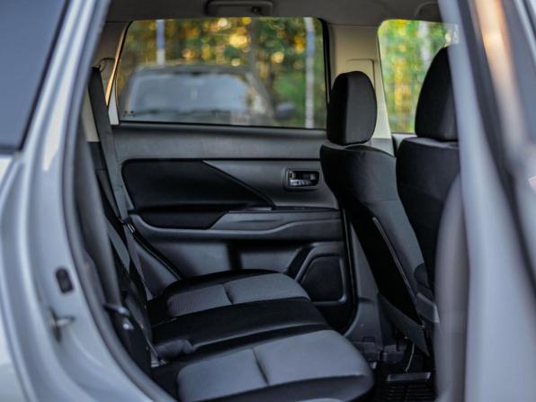 Mitsubishi Outlander IV с пробегом 2022 года, цена 2 150 000 рублей, 49040 км, внедорожник, Автокод Объявления