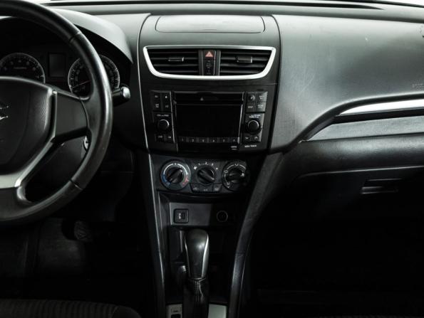 Suzuki Swift IV с пробегом 2011 года, цена 499 585 рублей, 236653 км, хэтчбек, Автокод Объявления