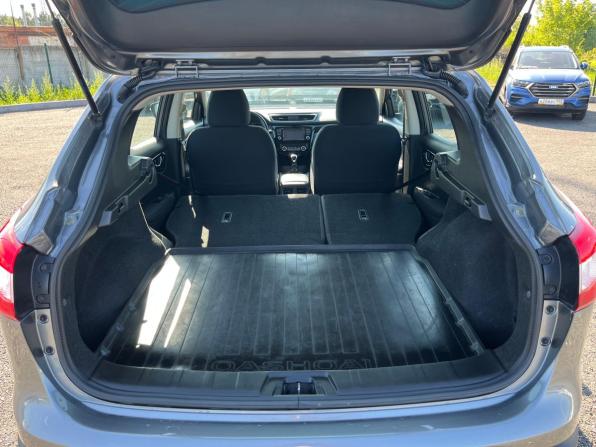 Nissan Qashqai II с пробегом 2018 года, цена 1 897 600 рублей, 65469 км, внедорожник, Автокод Объявления