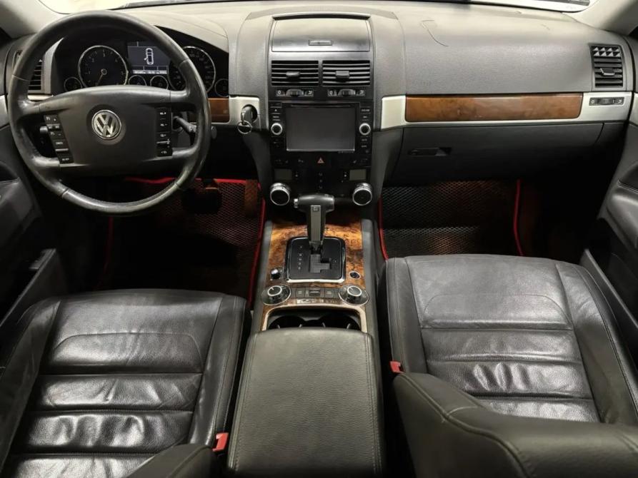 Volkswagen Touareg I Рестайлинг Саратов  - изображение 7