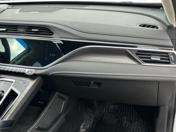 Geely Atlas Pro с пробегом 2023 года, цена 1 990 000 рублей, 50700 км, внедорожник, Автокод Объявления