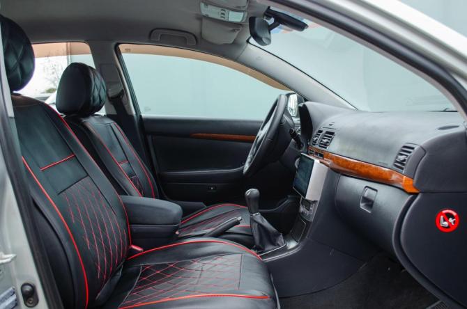 Toyota Avensis II с пробегом 2006 года, цена 620 000 рублей, 247000 км, седан, Автокод Объявления