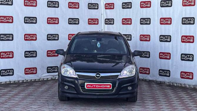 Opel Astra H Рестайлинг с пробегом 2008 года, цена 590 000 рублей, 262000 км, хэтчбек, Автокод Объявления