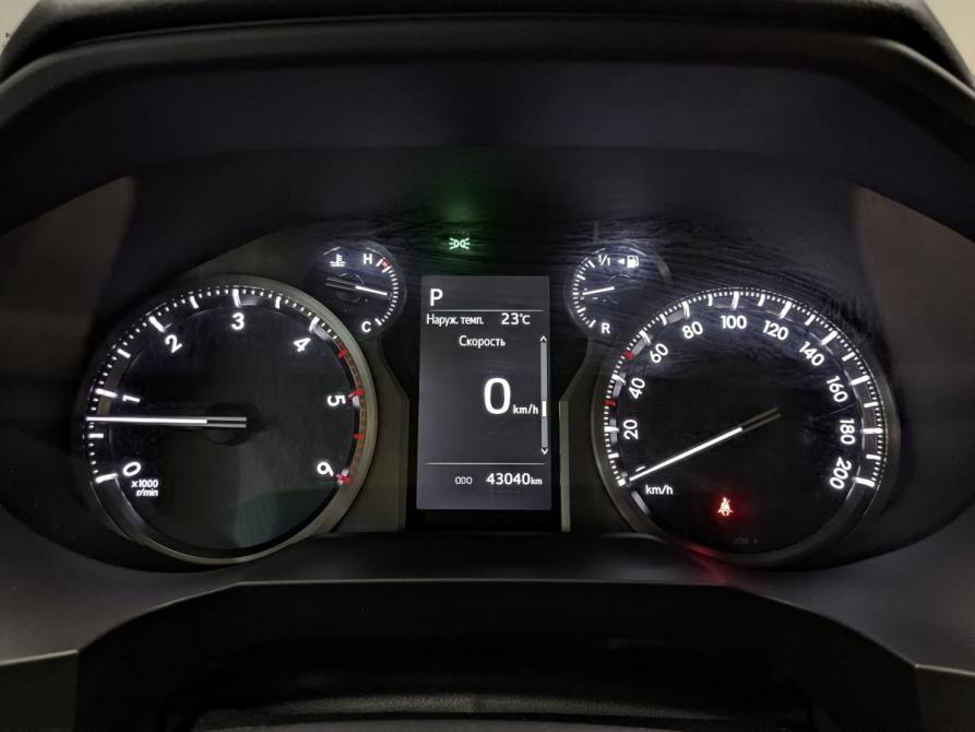 Toyota Land Cruiser Prado 150 Series Рестайлинг 3 Санкт-Петербург  - изображение 16