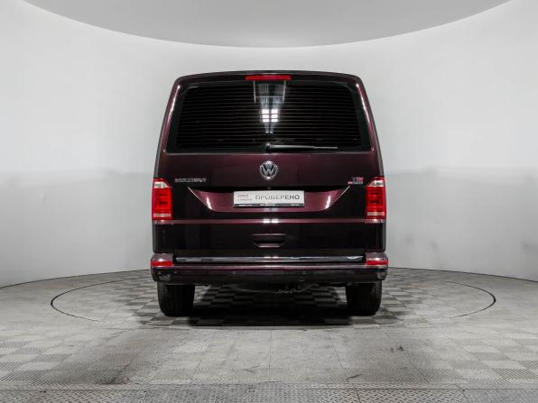 Volkswagen Multivan T6 с пробегом 2017 года, цена 3 480 000 рублей, 209487 км, минивэн, Автокод Объявления