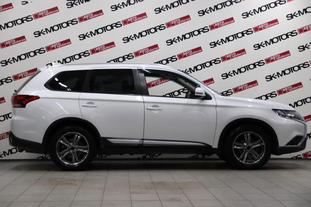 Mitsubishi Outlander III Рестайлинг 3 Сургут  - изображение 6