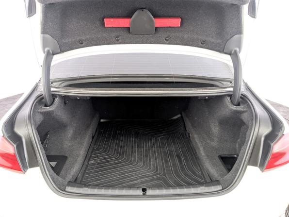 BMW 5 серии VII (G30/G31/G38) с пробегом 2020 года, цена 3 680 000 рублей, 104500 км, седан, Автокод Объявления