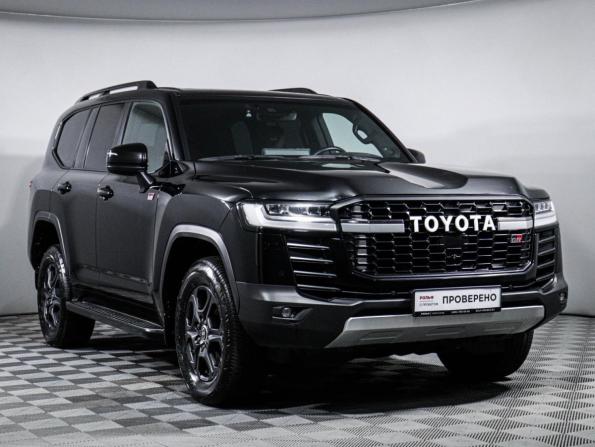 Toyota Land Cruiser 300 Series с пробегом 2022 года, цена 11 950 000 рублей, 33446 км, внедорожник, Автокод Объявления