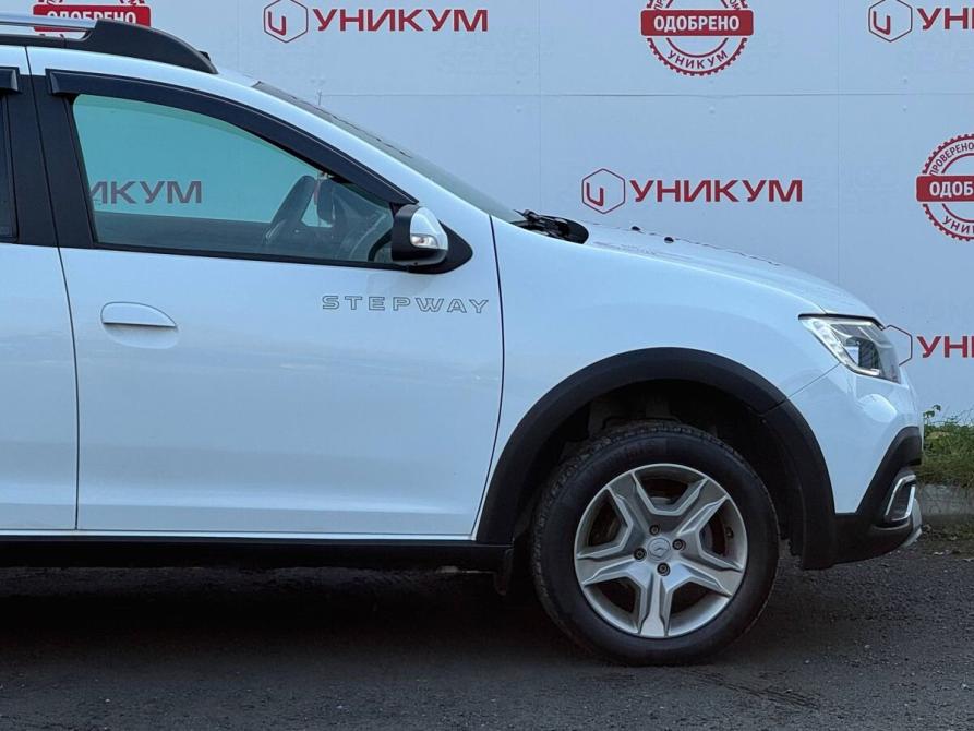 Renault Sandero II Рестайлинг Екатеринбург  - изображение 18