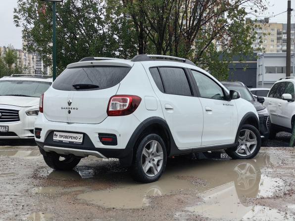 Renault Sandero II Рестайлинг с пробегом 2021 года, цена 1 289 000 рублей, 112000 км, хэтчбек, Автокод Объявления