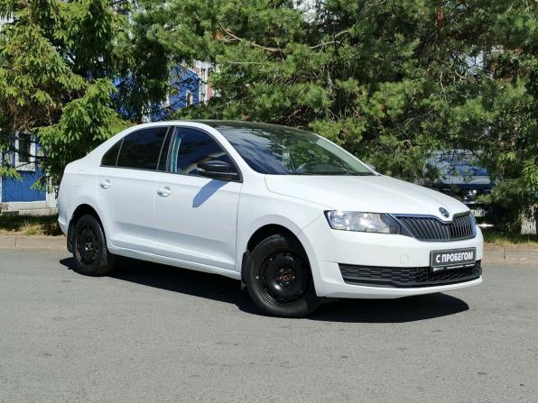 Skoda Rapid I Рестайлинг с пробегом 2018 года, цена 1 350 000 рублей, 76020 км, лифтбек, Автокод Объявления