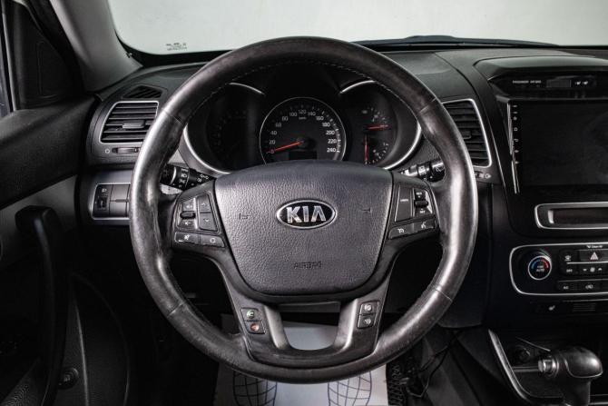 Kia Sorento II Рестайлинг с пробегом 2015 года, цена 1 879 000 рублей, 171000 км, внедорожник, Автокод Объявления
