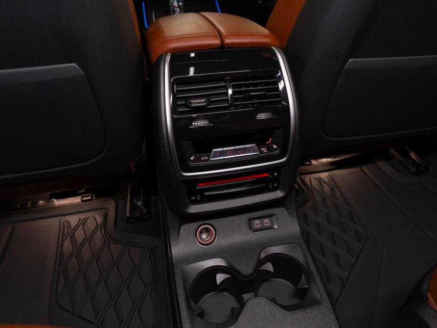 BMW X7 I (G07) Москва  - изображение 17