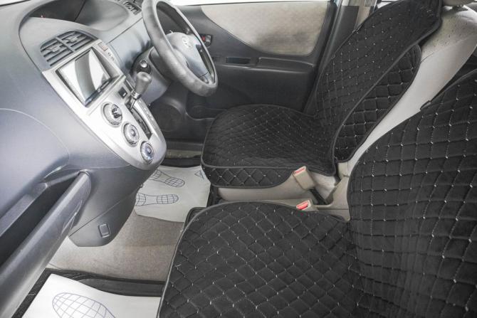Toyota Ractis I с пробегом 2005 года, цена 659 000 рублей, 235400 км, хэтчбек, Автокод Объявления