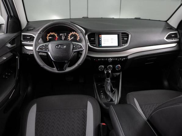 Lada (ВАЗ) Vesta I Рестайлинг (NG) с пробегом 2024 года, цена 1 420 000 рублей, 2705 км, универсал, Автокод Объявления