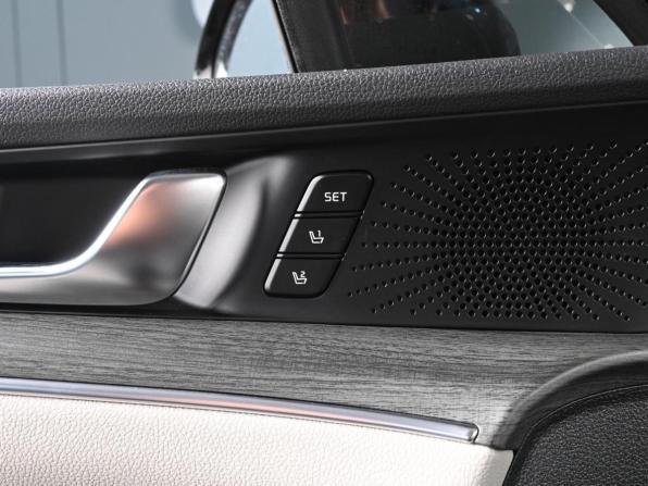Kia K5 III Рестайлинг с пробегом 2025 года, цена 4 559 000 рублей, 4637 км, седан, Автокод Объявления