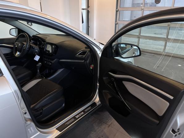 Lada (ВАЗ) Vesta I с пробегом 2021 года, цена 1 500 000 рублей, 50055 км, универсал, Автокод Объявления