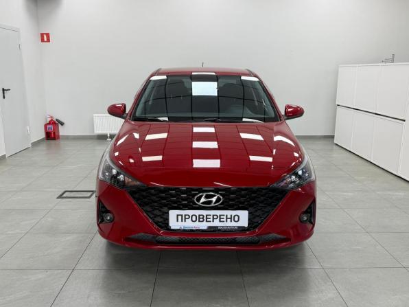 Hyundai Solaris II Рестайлинг с пробегом 2021 года, цена 1 590 000 рублей, 114000 км, седан, Автокод Объявления