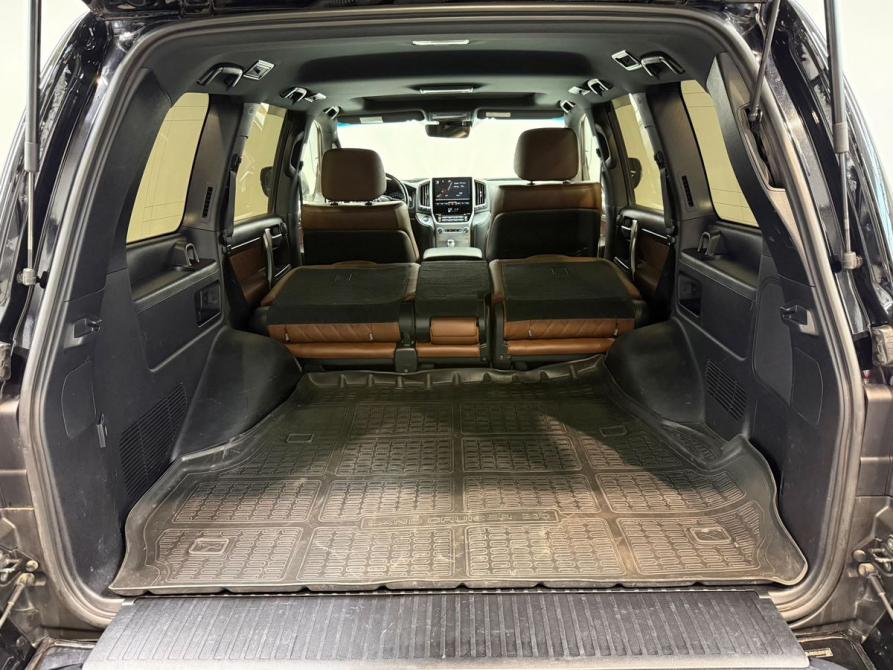 Toyota Land Cruiser 200 Series Рестайлинг 2 Омск  - изображение 12