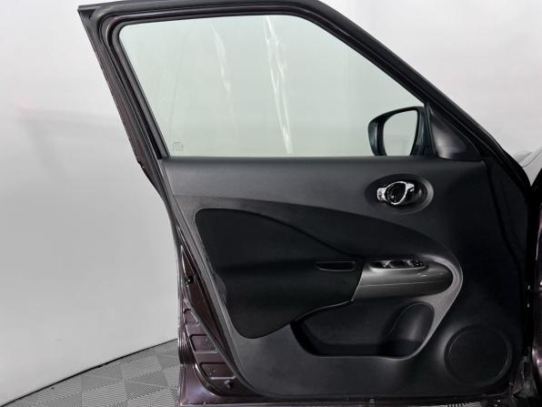 Nissan Juke I с пробегом 2014 года, цена 895 000 рублей, 101005 км, внедорожник, Автокод Объявления