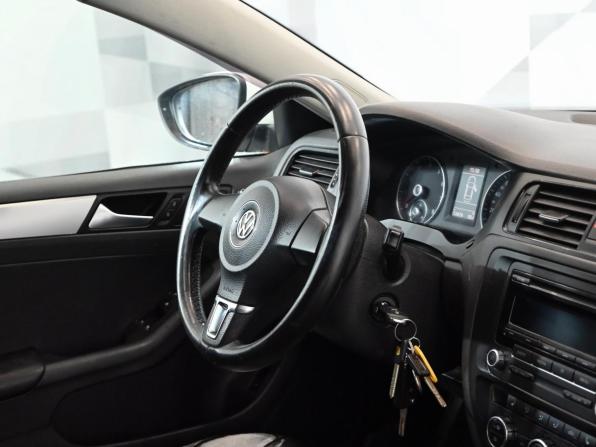Volkswagen Jetta VI с пробегом 2013 года, цена 840 000 рублей, 253069 км, седан, Автокод Объявления