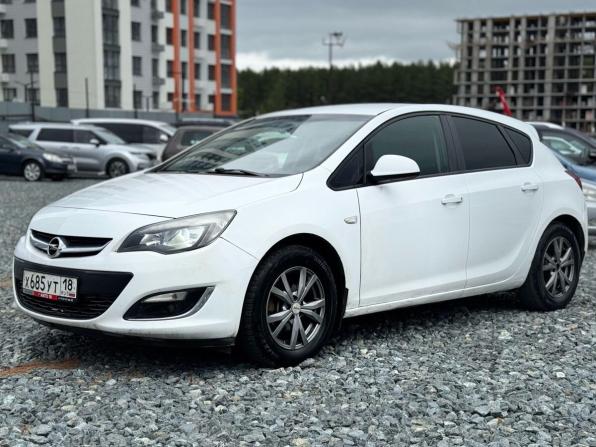 Opel Astra J с пробегом 2012 года, цена 589 000 рублей, 245945 км, хэтчбек, Автокод Объявления