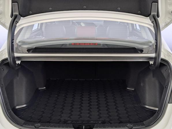 Changan Eado Plus с пробегом 2023 года, цена 1 330 000 рублей, 123566 км, седан, Автокод Объявления