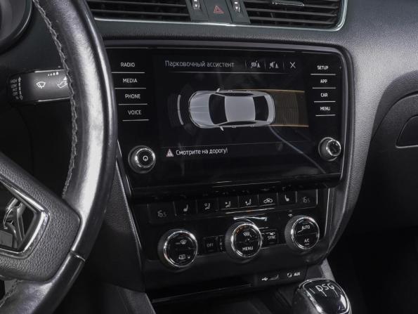Skoda Octavia III (A7) Рестайлинг с пробегом 2017 года, цена 1 700 000 рублей, 132010 км, лифтбек, Автокод Объявления