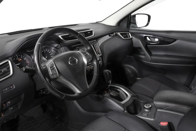 Nissan Qashqai II с пробегом 2017 года, цена 1 428 000 рублей, 115558 км, внедорожник, Автокод Объявления
