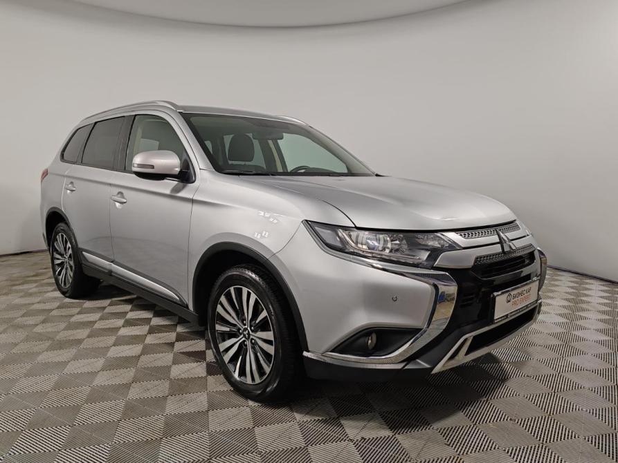 Mitsubishi Outlander III Рестайлинг 3 Москва  - изображение 3