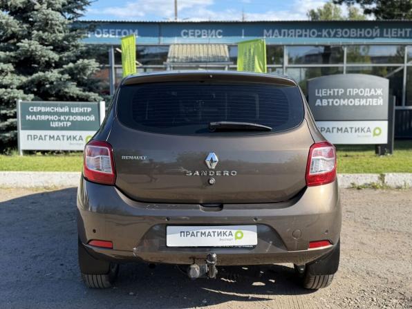 Renault Sandero II Рестайлинг с пробегом 2018 года, цена 955 000 рублей, 92000 км, хэтчбек, Автокод Объявления