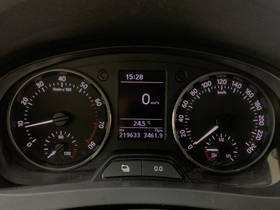 Skoda Rapid I Москва  - изображение 14