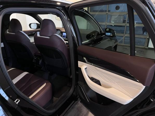 Geely Monjaro I с пробегом 2023 года, цена 3 440 000 рублей, 29189 км, внедорожник, Автокод Объявления